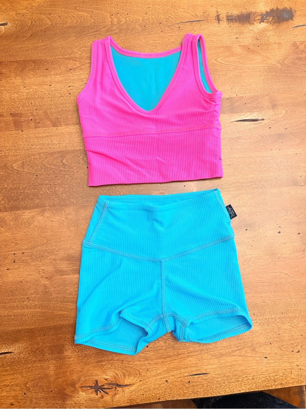Tiger Friday - Dance / Athletic Set - Child’s Large - Pink / Blue - Nice!